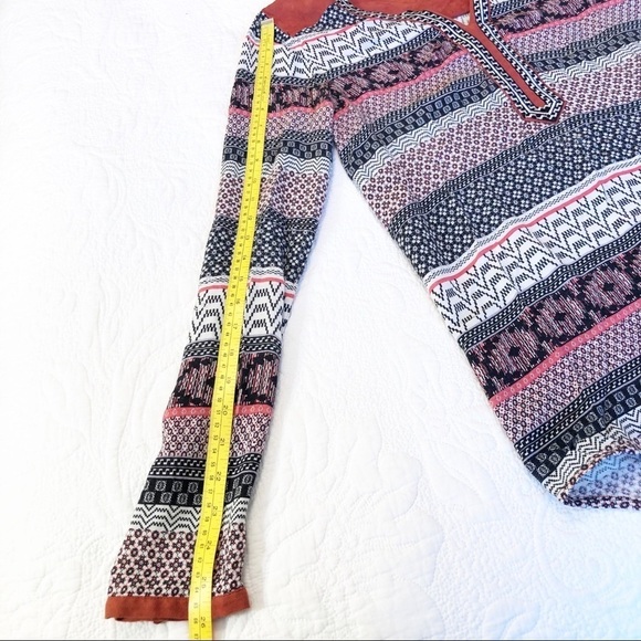 THML Faux Suede Trim Long Sleeve Top - Small - Picture 9 of 11